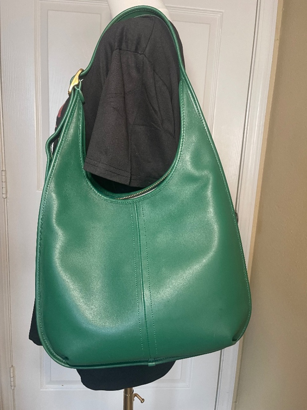 🚫SOLD🚫 Coach Ergo 33 Green Glovetanned Leather Hobo Shoulder Bag